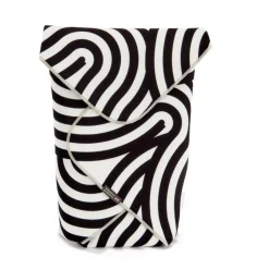 3 Legged Thing Swirls Wrapz Medium