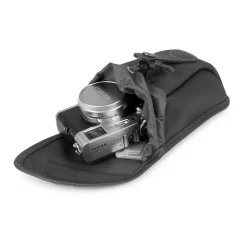 Billingham AVEA 7 Black FibreNyte/Black Pocket