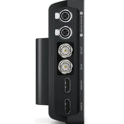 Blackmagic Video Assist 7 12G HDR Monitor Recorder