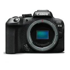 Canon EOS R10 with RF-S 18-45mm IS STM Lens