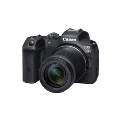 Canon EOS R7 with RF-S 18-150mm IS STM Lens