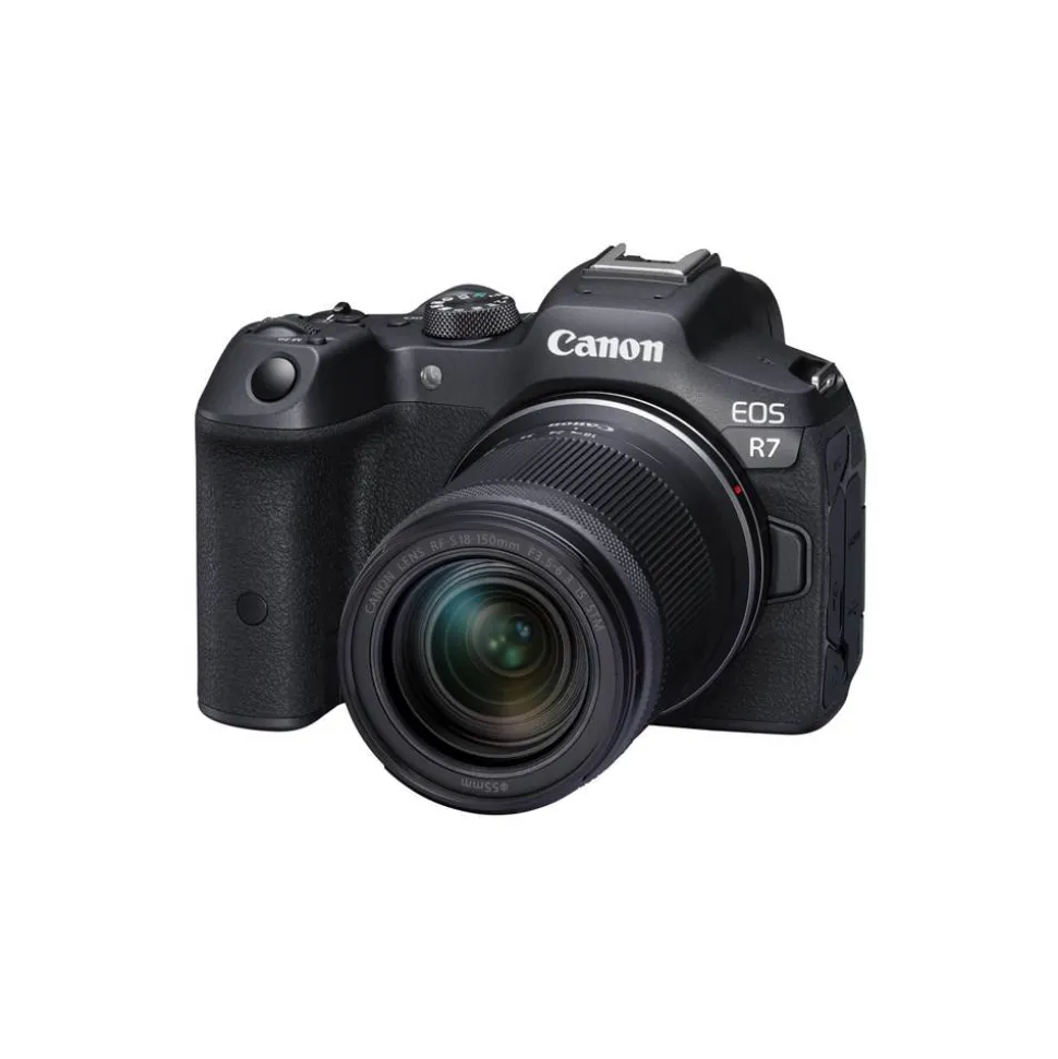 Canon EOS R7 with RF-S 18-150mm IS STM Lens