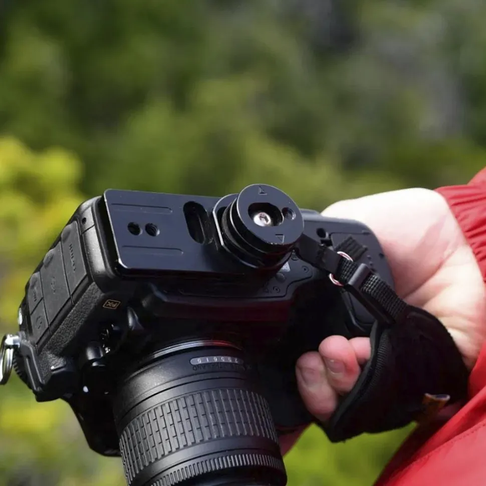 Cotton Carrier Universal Tripod Adapter Plate