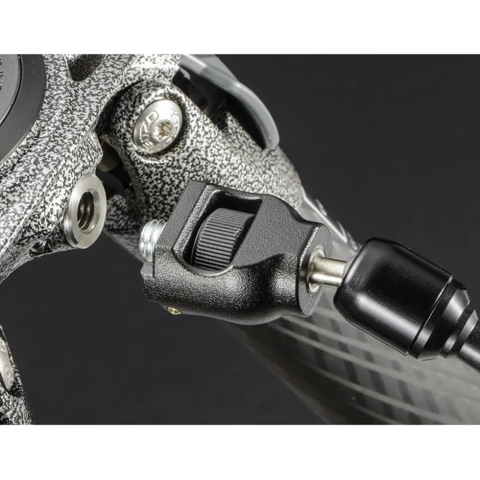 Gitzo GT5563GS Systematic Series 5 6-Section Giant Carbon Tripod