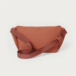 Moment Everything Mini Sling 1L Clay