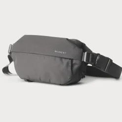 Moment Everything Sling 2L Grey
