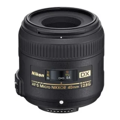 Nikon AF-S DX Micro Nikkor 40mm f/2.8G Macro Lens