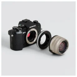 Urth Lens Mount Adapter Contax G Lens to Micro Four Thirds Camera