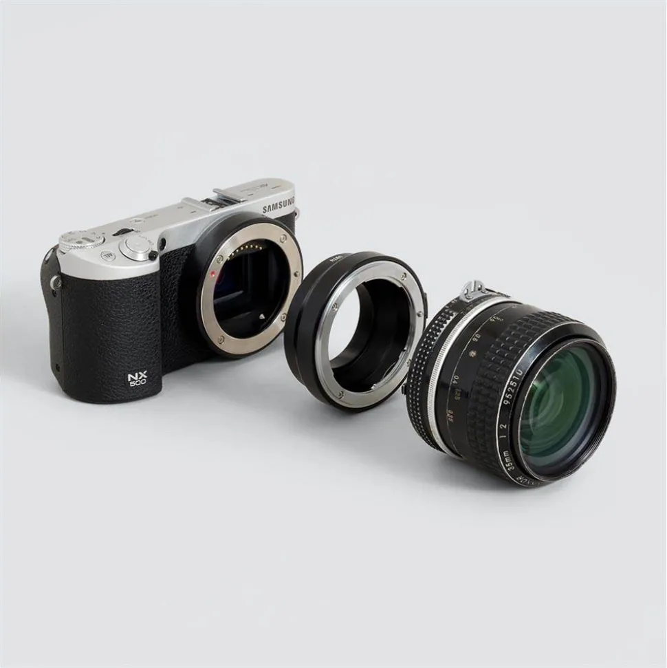 Urth Lens Mount Adapter Nikon F Lens to Samsung NX Camera