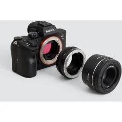 Urth Lens Mount Adapter Sony A (Minolta AF) Lens to Sony E Camera
