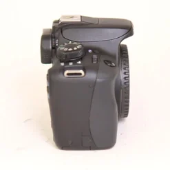 Used Canon EOS 100D