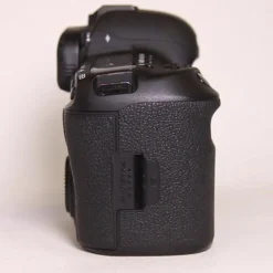 Used Canon EOS 5D Mark IV