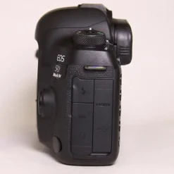Used Canon EOS 5D Mark IV