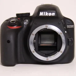Used Nikon D3300