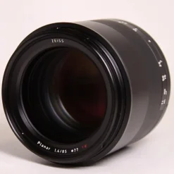 Used Zeiss Milvus 85mm f/1.4 F Mount Lens