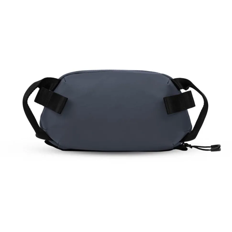 WANDRD Tech Bag Medium Aegean Blue