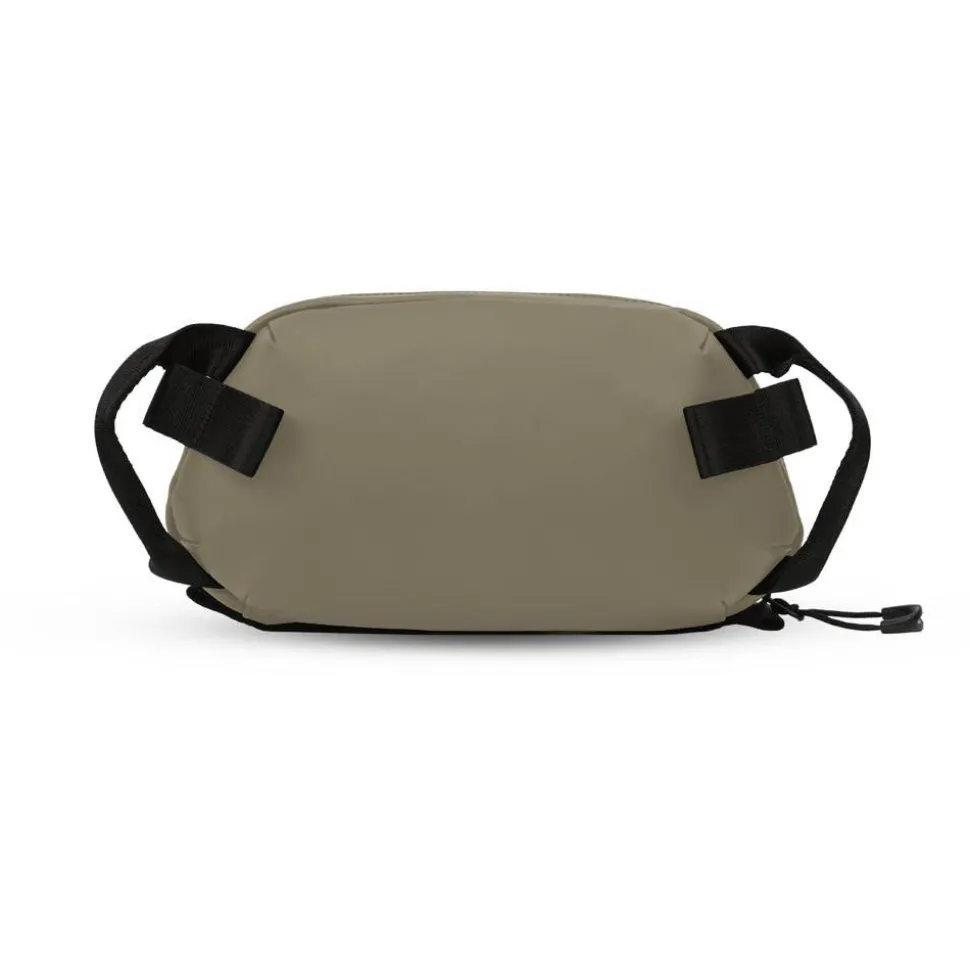 WANDRD Tech Bag Medium Yuma Tan