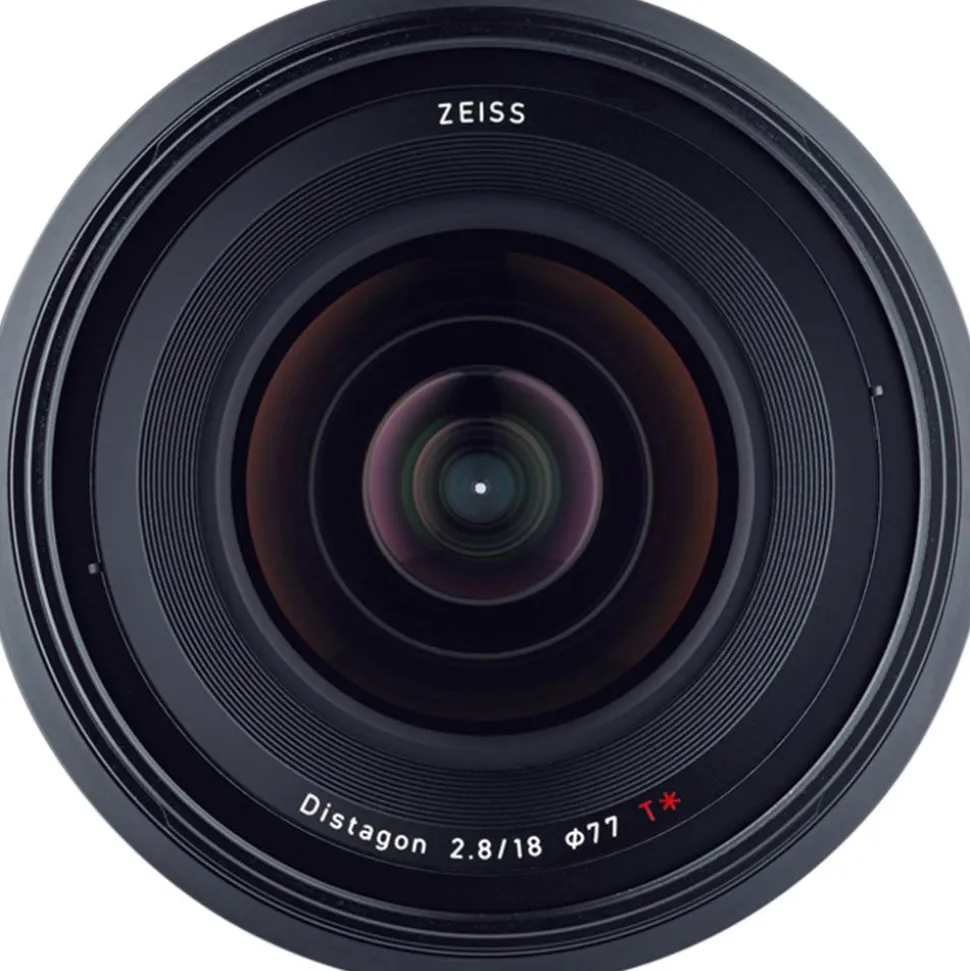 Zeiss Milvus 18mm f/2.8 Distagon T* ZE Lens Canon EF
