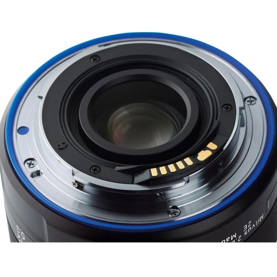 Zeiss Milvus 18mm f/2.8 Distagon T* ZE Lens Canon EF